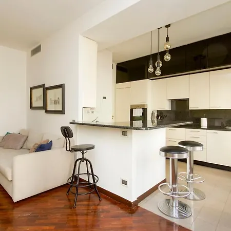 Bighouse 130sqm Temple View ميلان