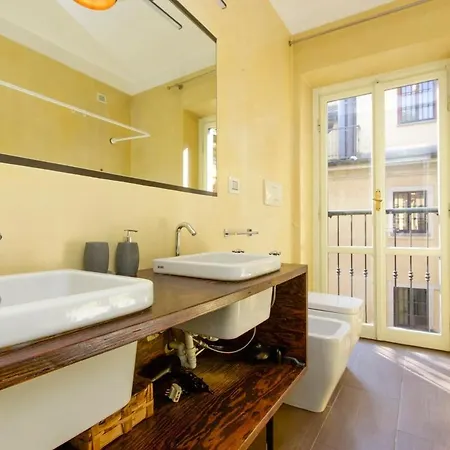Bighouse 130sqm Temple View شقة *